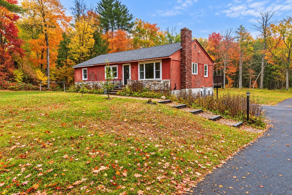 Photo of 781 Fullam Hill Road, Fitzwilliam, NH 03447 (MLS # 5114122)