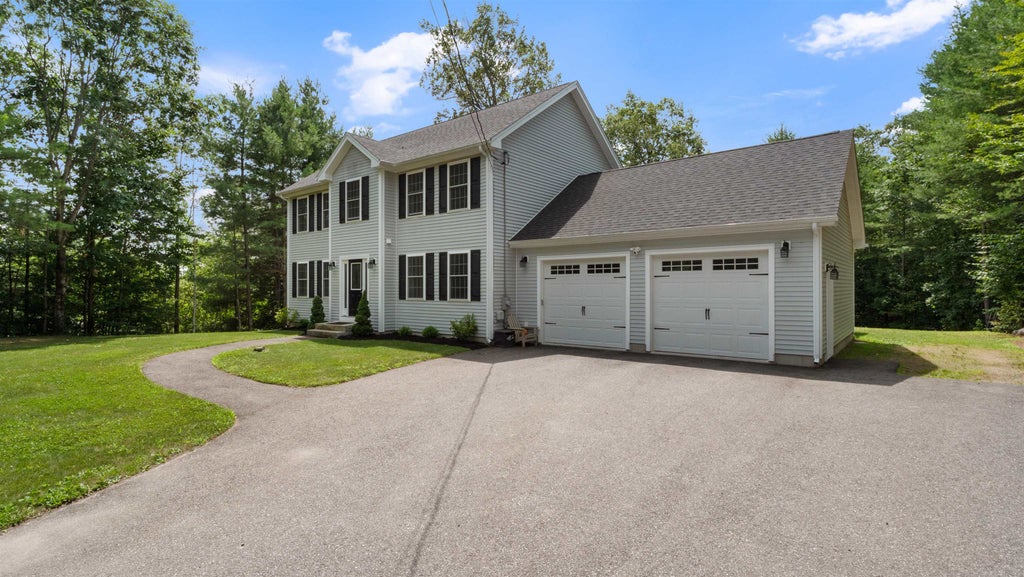 Photo of 178 Rolling Hill Drive, Weare, NH 03281 (MLS # 5093273)