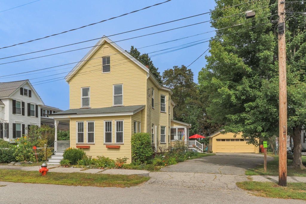 Photo of 84 Pillsbury Street, Concord, NH 03301 (MLS # 5108655)