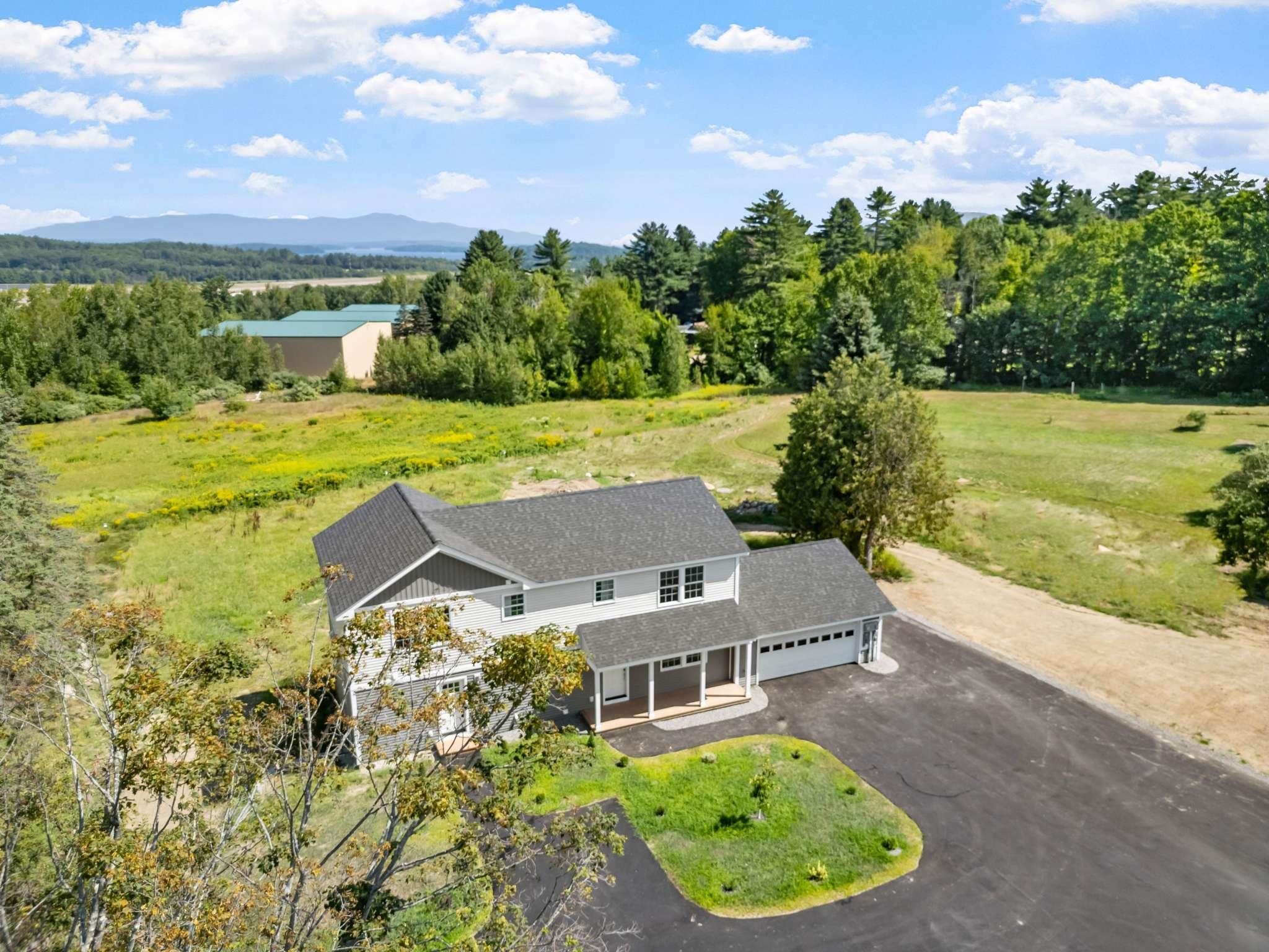 84 Old Lake Shore Road