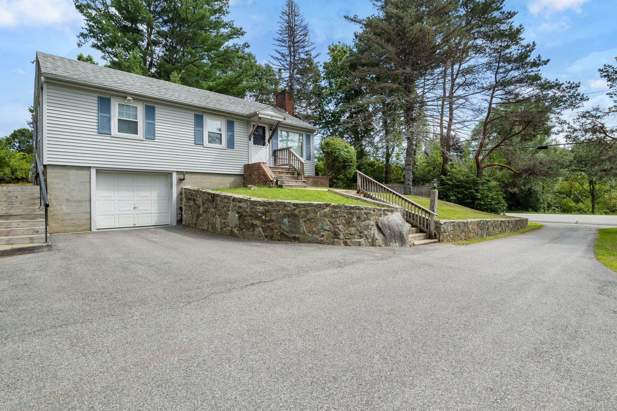 87 Piscataqua Road