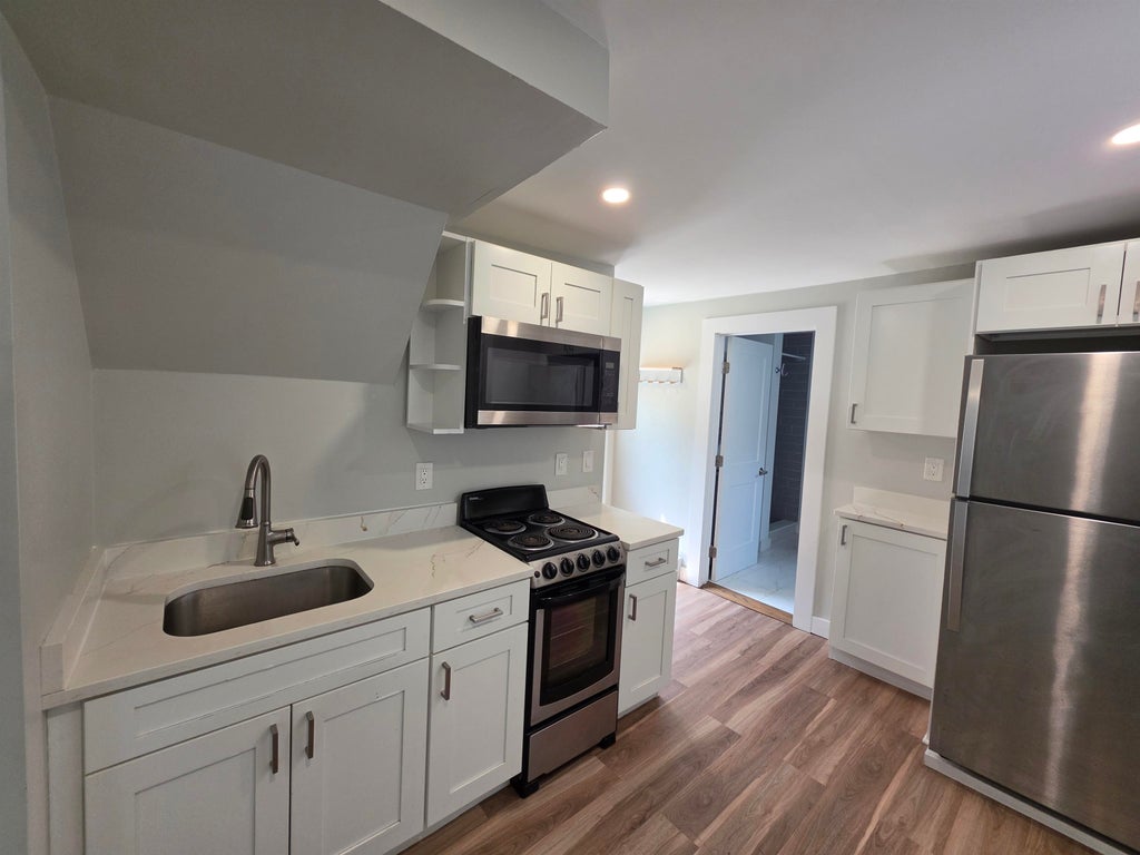 Photo of 3 St. John Street #3, Dover, NH 03820 (MLS # 5093530)