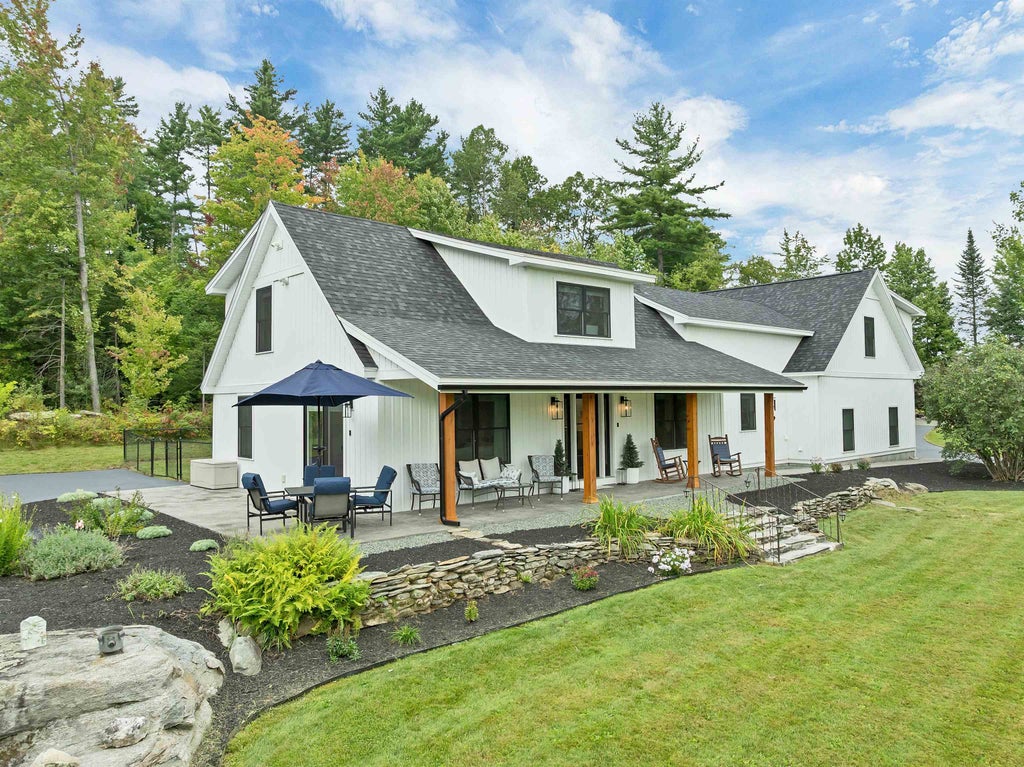 Photo of 329 Mountain View Road, Whitefield, NH 03598 (MLS # 5108226)