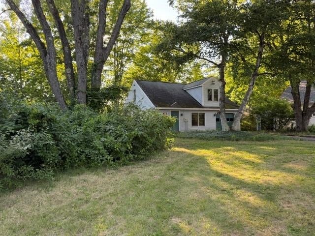 Photo of 24 Cressey Street, Henniker, NH 03242 (MLS # 5105326)