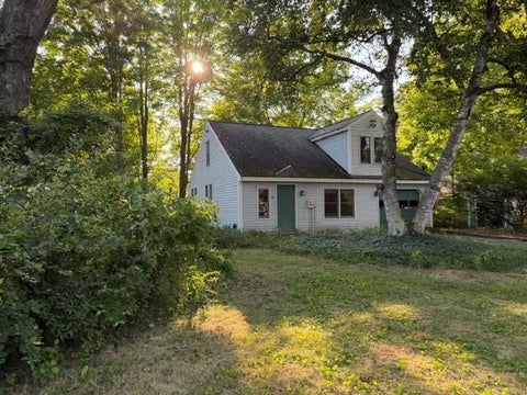 Photo of 24 Cressey Street, Henniker, NH 03242 (MLS # 5105326)