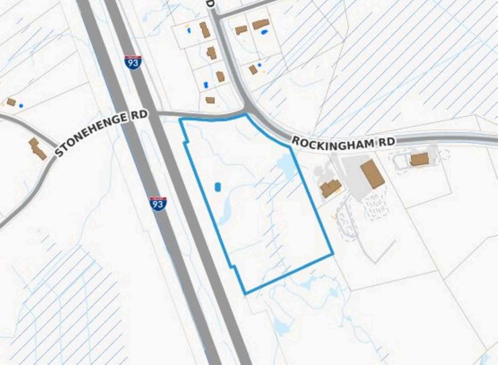 Photo of 75 Rockingham Road, Londonderry, NH 03053 (MLS # 5028672)