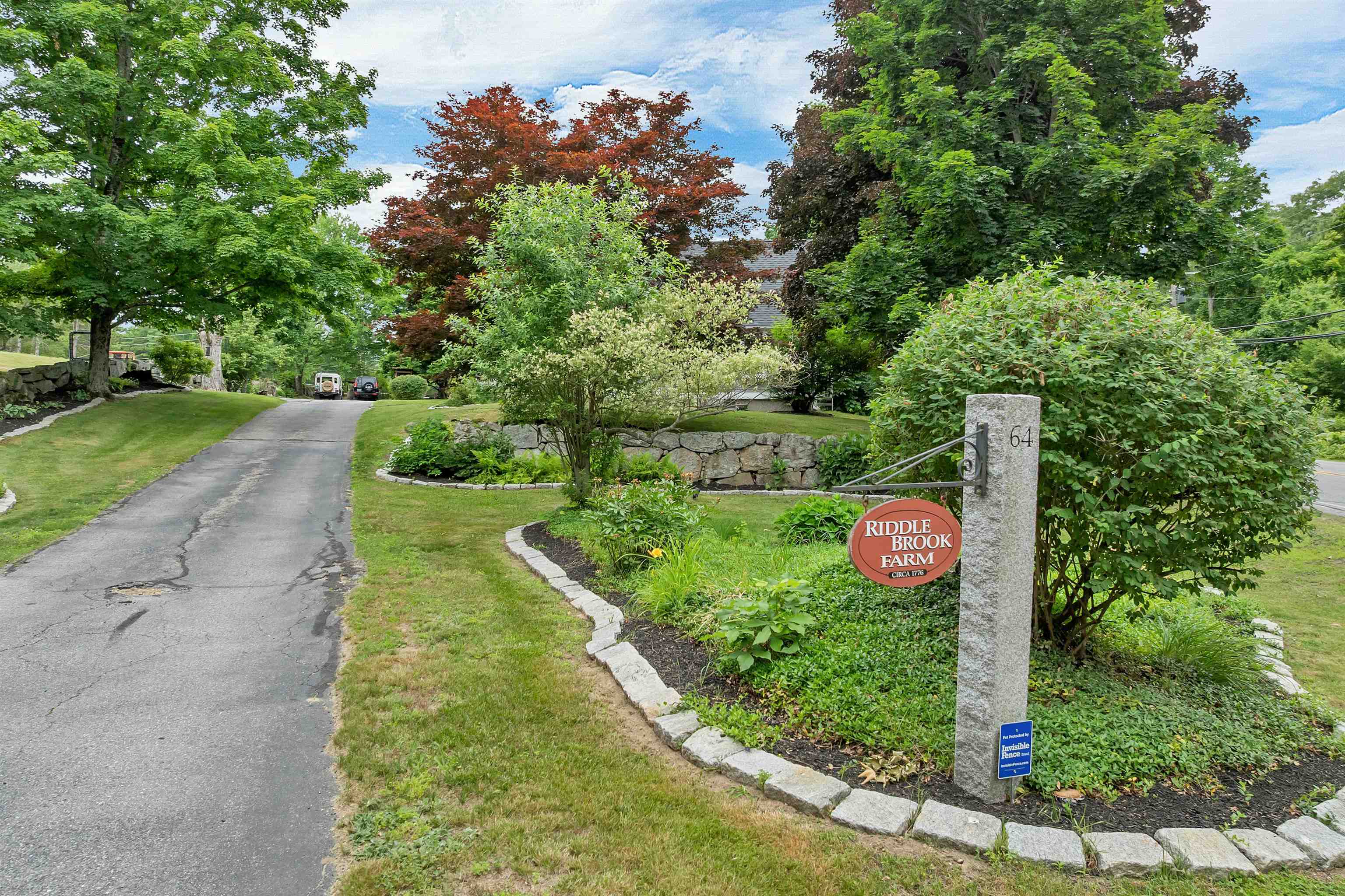 64 N Amherst Road