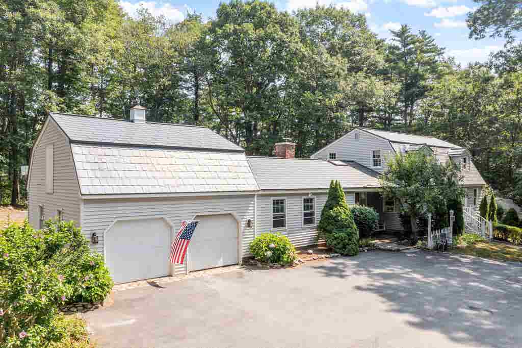Photo of 140 Pioneer Road, Rye, NH 03870 (MLS # 5102484)