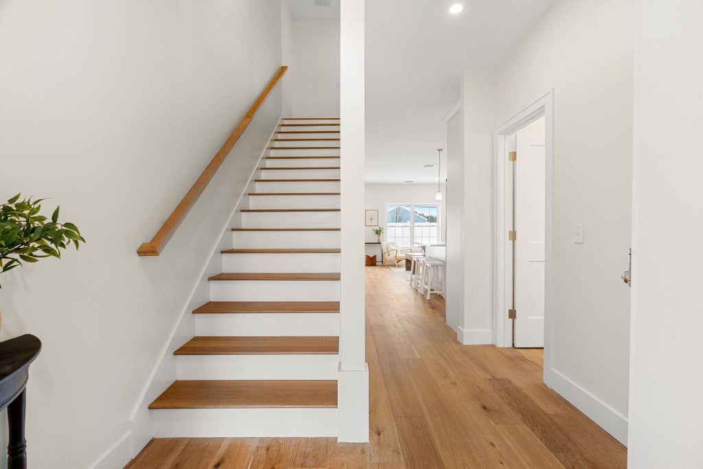 Photo of 11 Suffolk Drive #4, Concord, NH 03303 (MLS # 5111776)