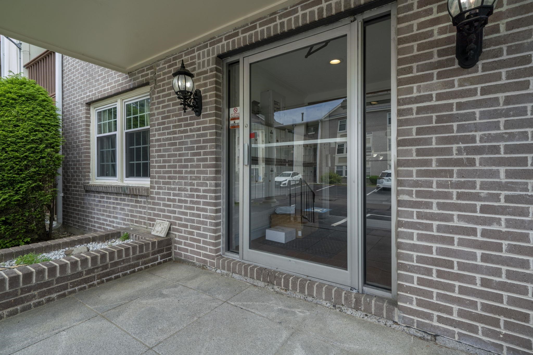 184 Cannongate III Road 184