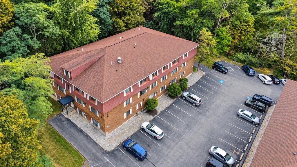 Photo of 545 Calef Road #23, Manchester, NH 03103 (MLS # 5109052)