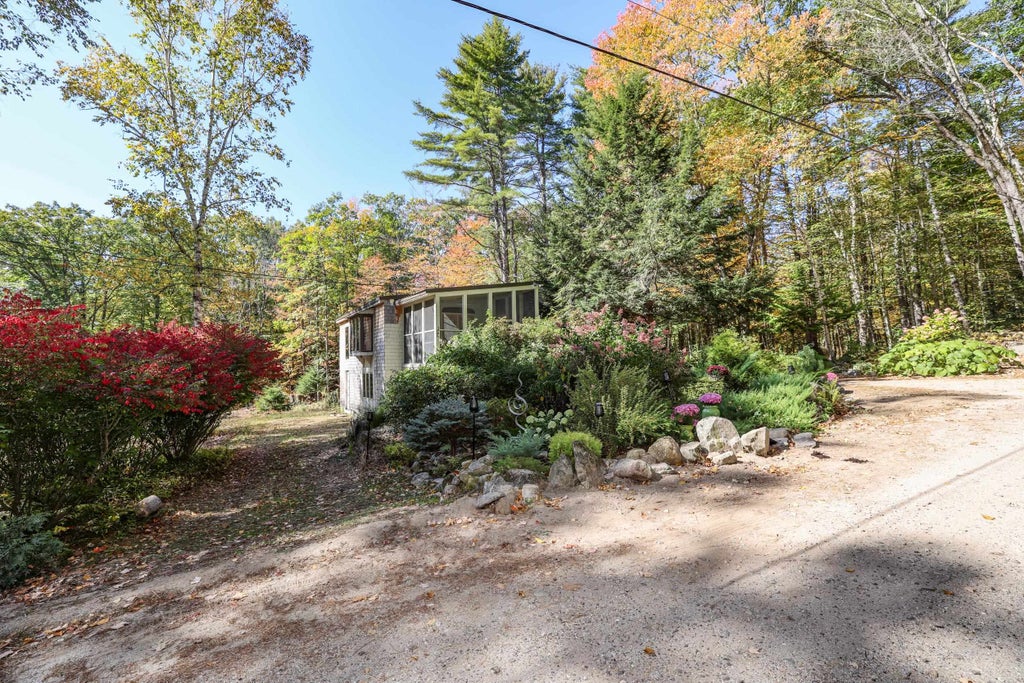 Photo of 109 Duck Pond Lane, Warner, NH 03278 (MLS # 5114525)