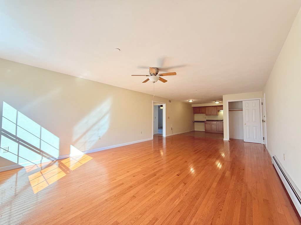 Photo of 80 Main Street #201, Ossipee, NH 03814 (MLS # 5106480)