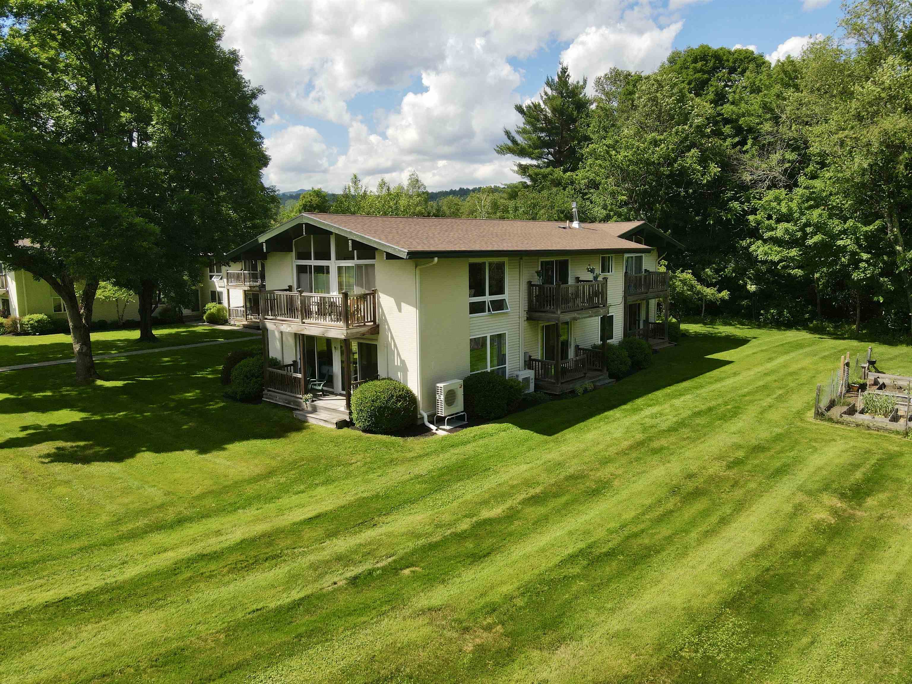 82 Towne Farm Lane 3