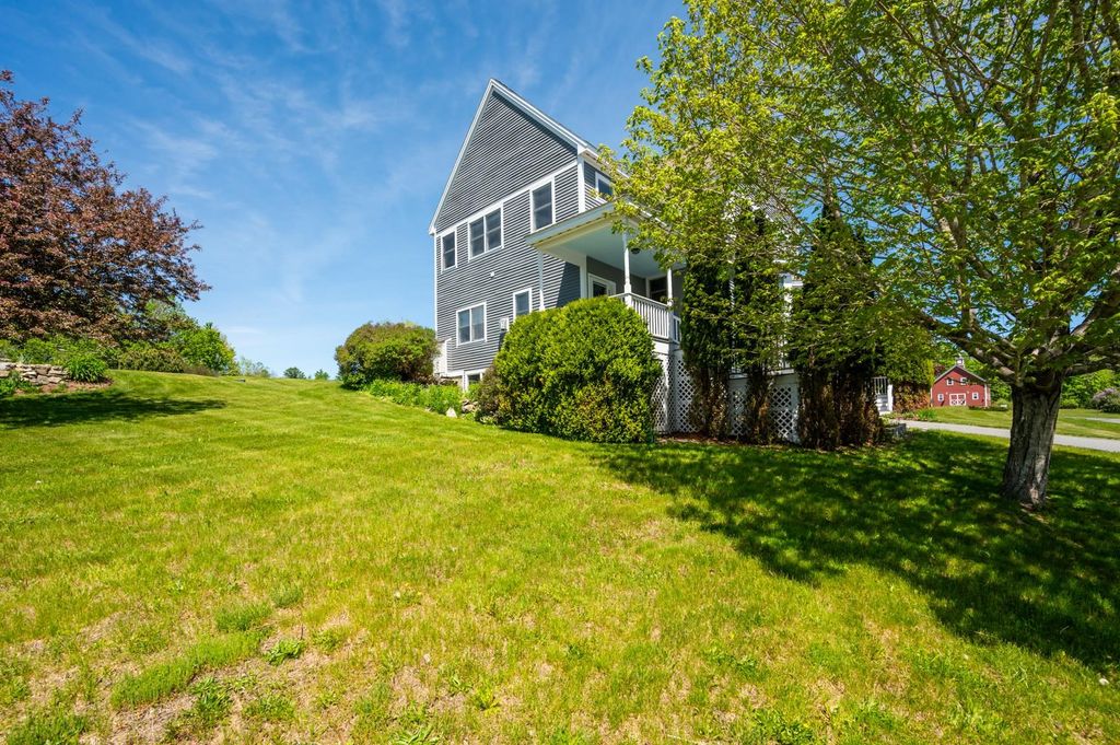 Photo of 6 General Court #6, Grantham, NH 03753 (MLS # 5081605)