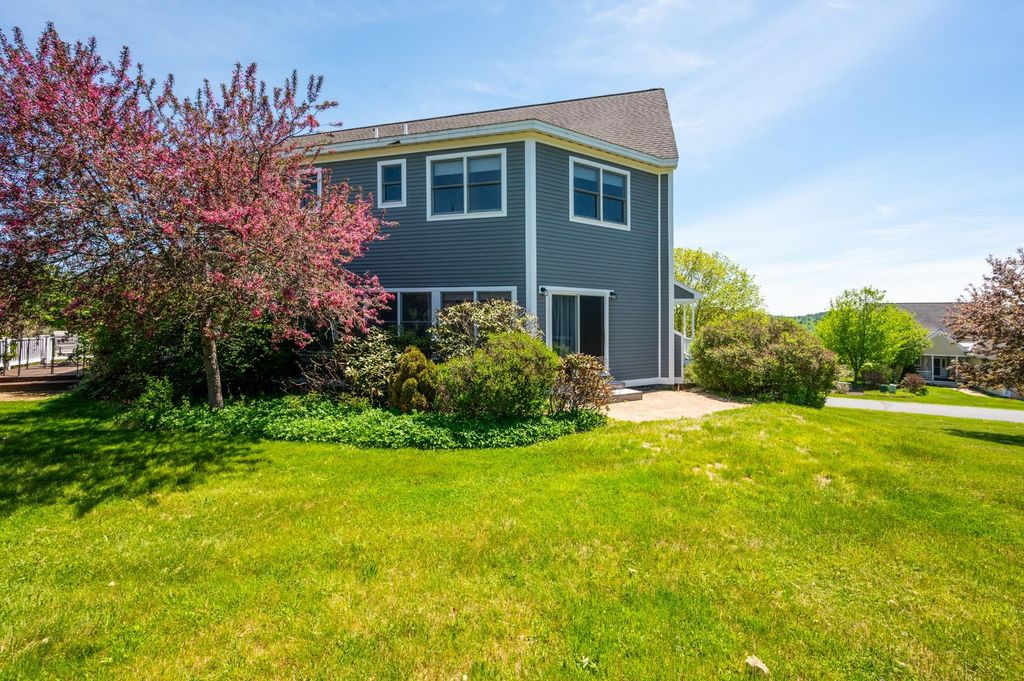 Photo of 6 General Court #6, Grantham, NH 03753 (MLS # 5081605)