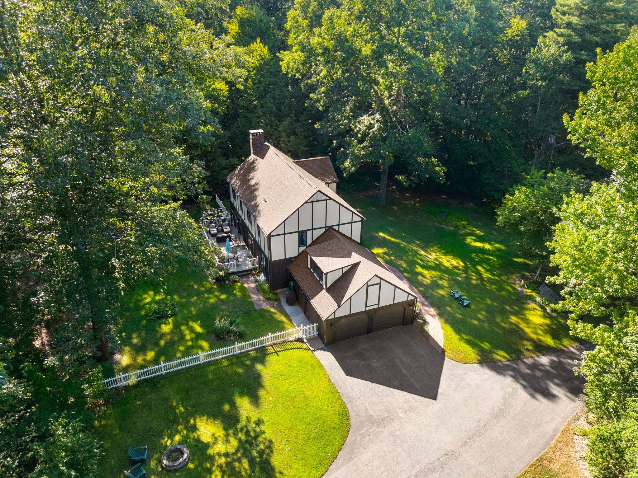 39 Ashbrook Drive