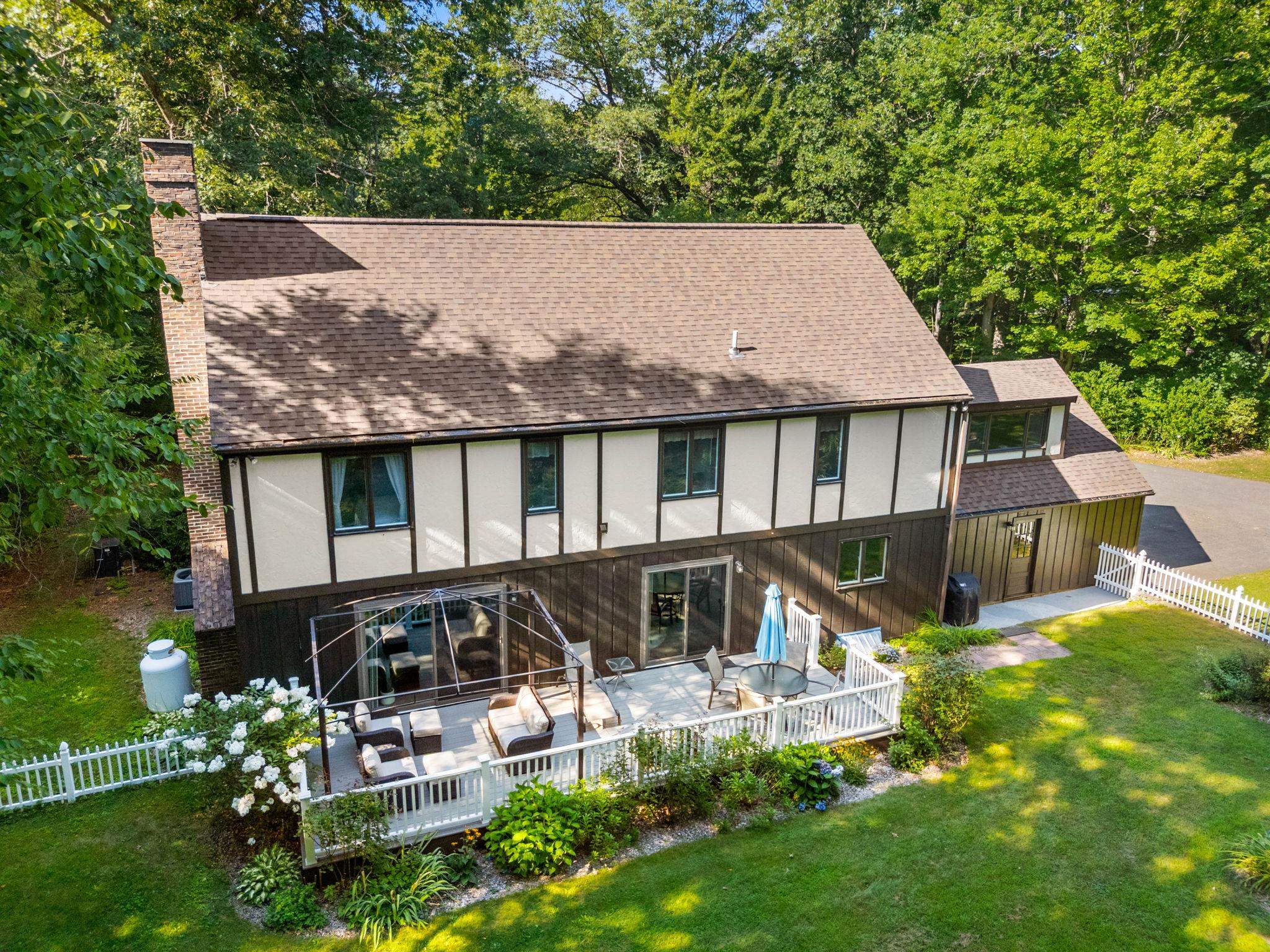 39 Ashbrook Drive