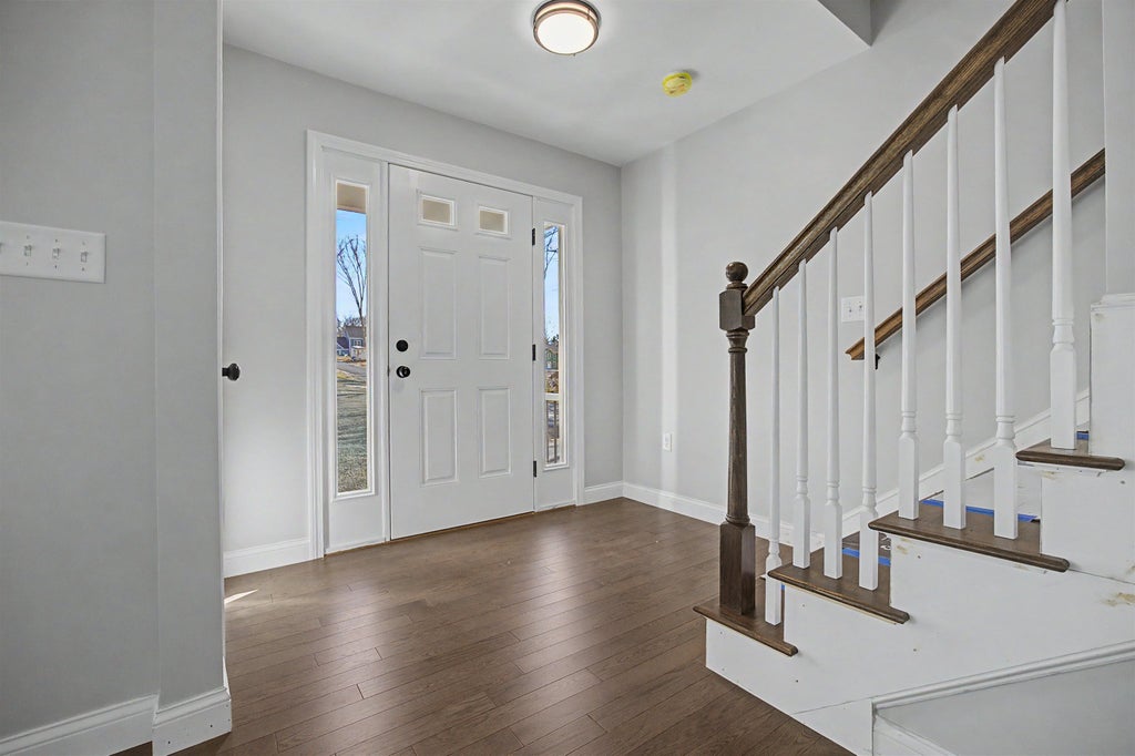 Photo of 5 Blaisdell Court, Raymond, NH 03077 (MLS # 5087145)