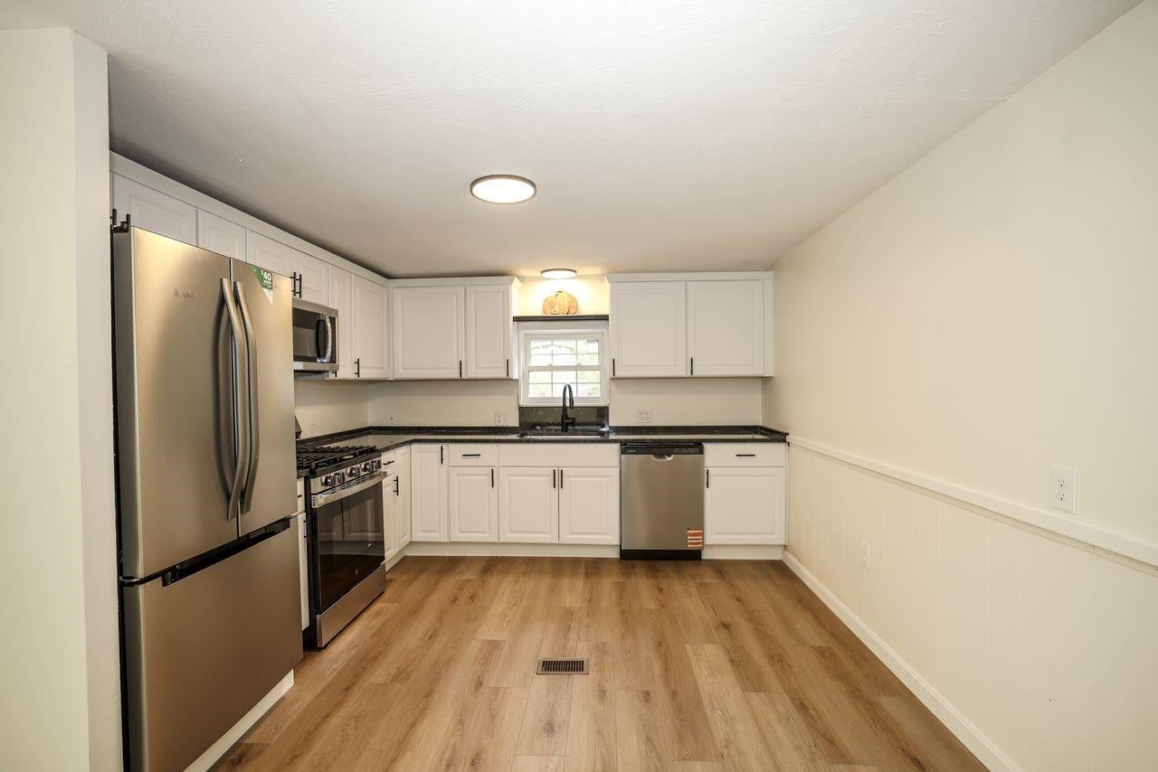 4 Briarwood Drive