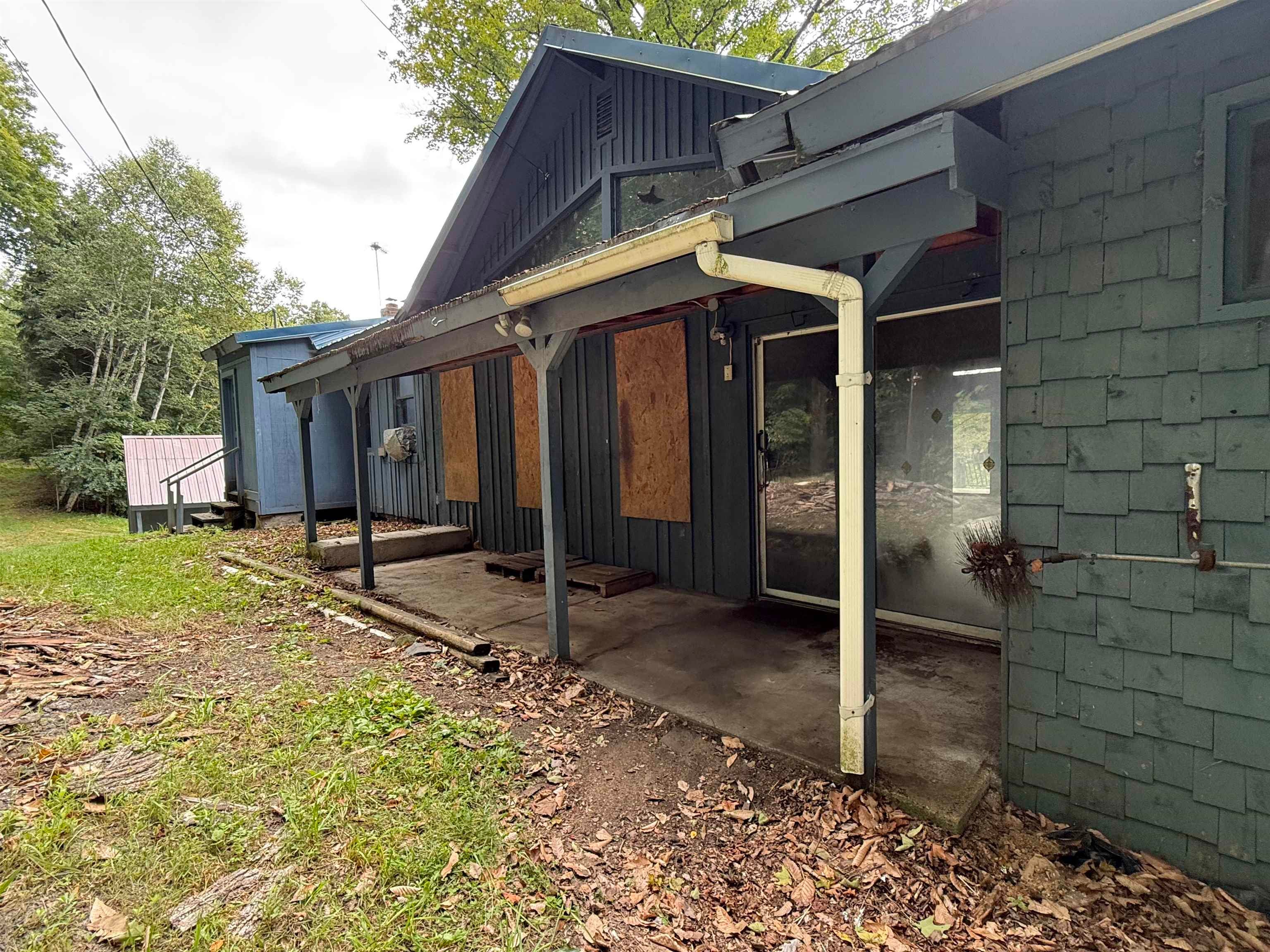 1252 peth Road