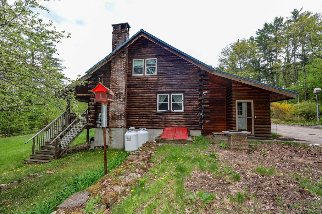 Photo of 471 Salisbury Road, Franklin, NH 03235 (MLS # 5090109)