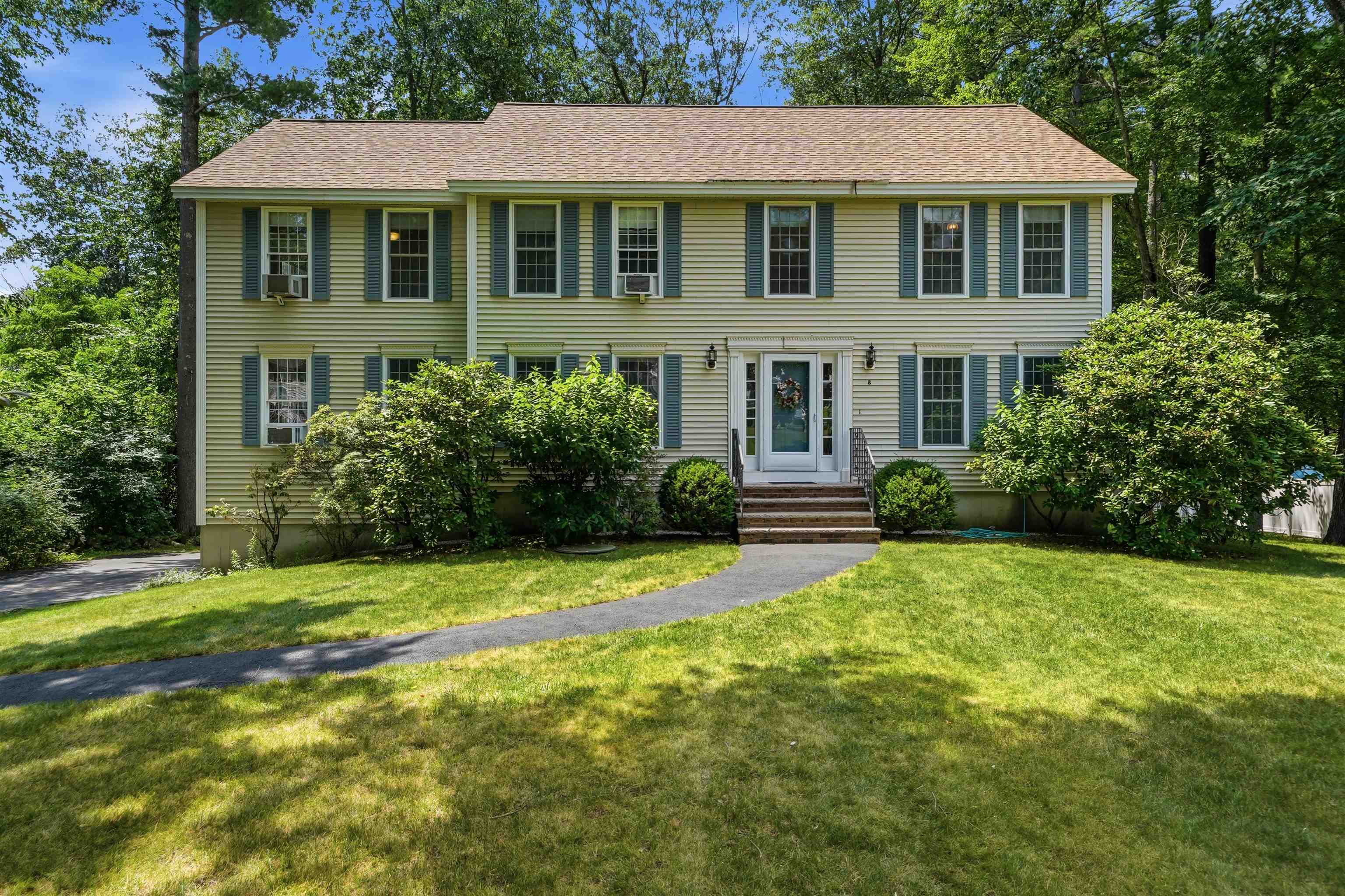 8 Wesley Lane