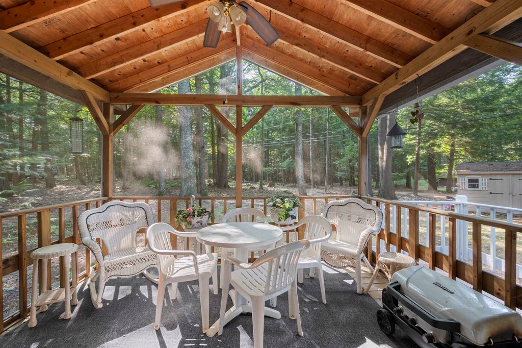 Photo of 21 Tall Pines Way, Meredith, NH 03253 (MLS # 5093066)