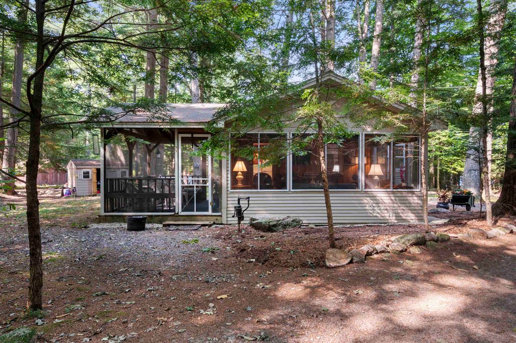 Photo of 21 Tall Pines Way, Meredith, NH 03253 (MLS # 5093066)