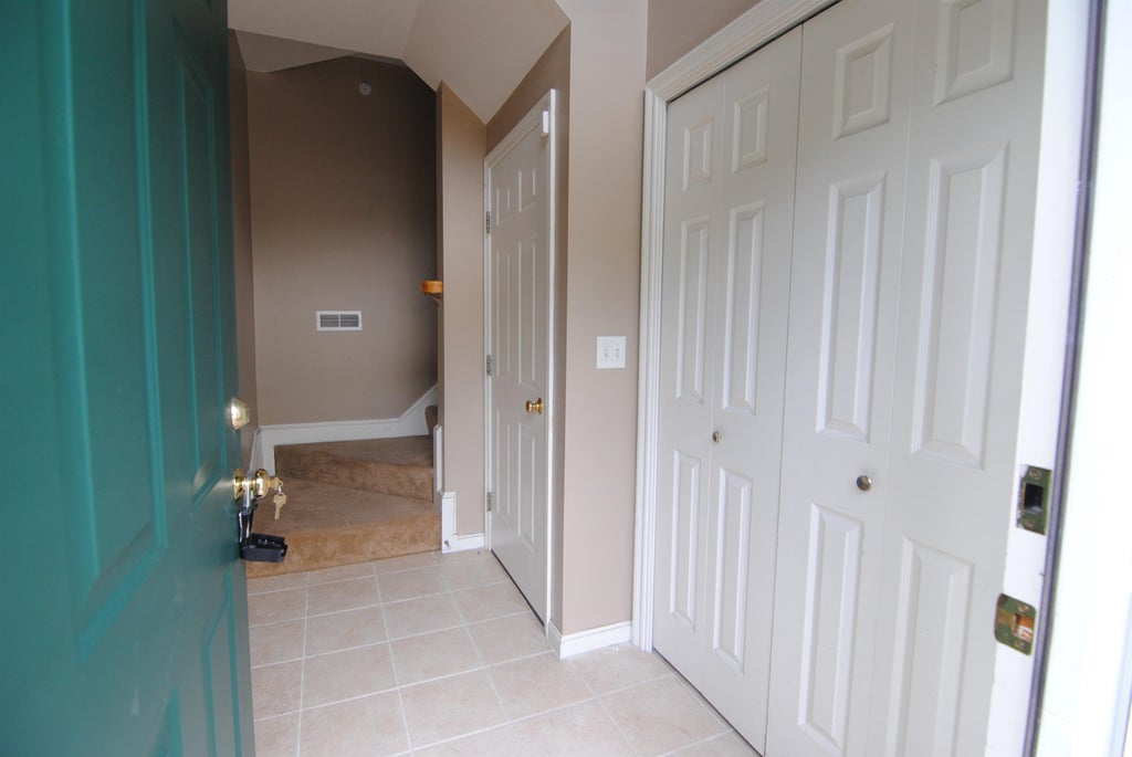 Photo of 75 Barrington Avenue, Nashua, NH 03062 (MLS # 5113069)