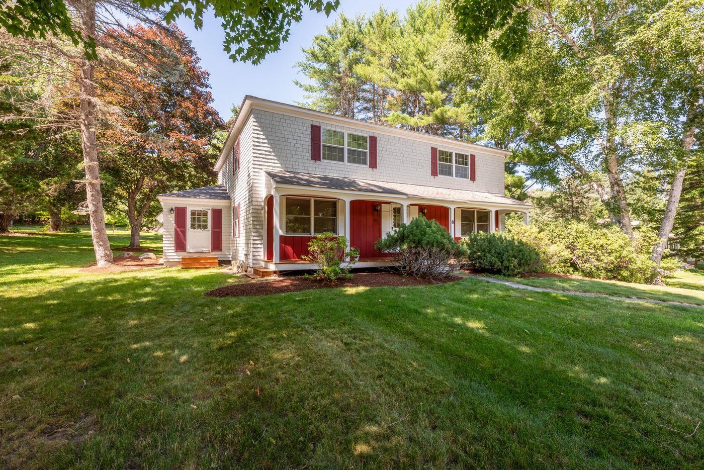 8 Mirror Lake Drive