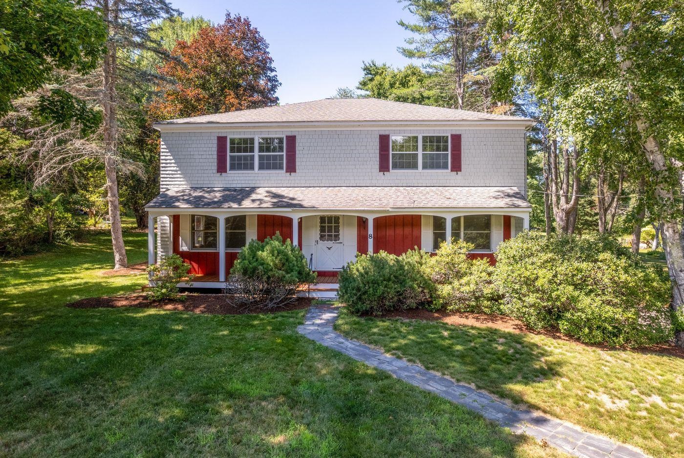 8 Mirror Lake Drive