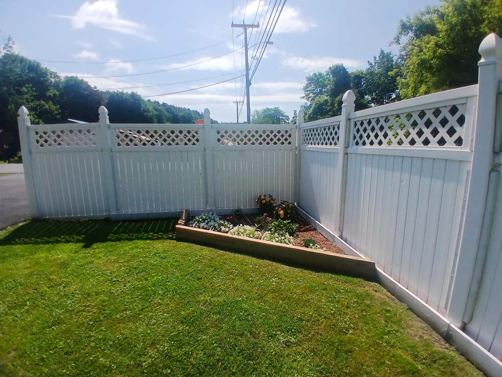 Photo of 3 Daniels Drive, Enfield, NH 03748 (MLS # 5097885)