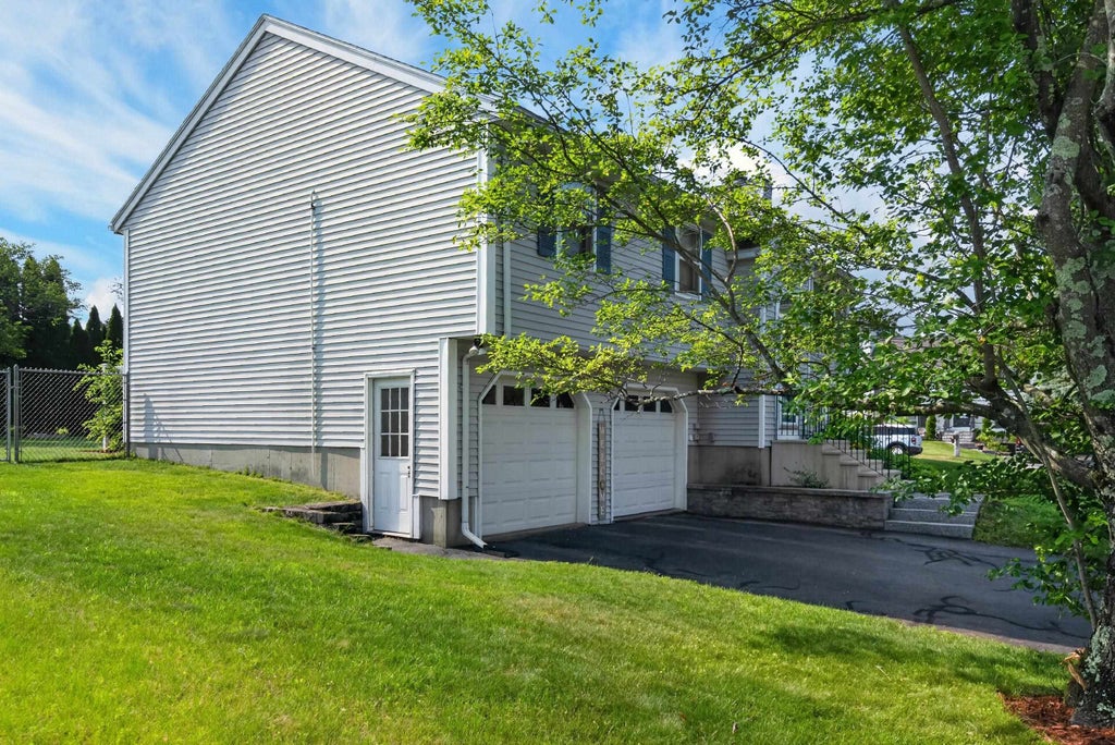 Photo of 94 Pullman Street, Manchester, NH 03103 (MLS # 5097464)