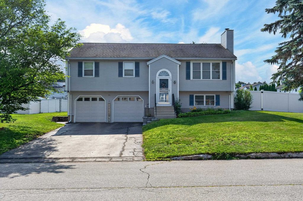 Photo of 94 Pullman Street, Manchester, NH 03103 (MLS # 5097464)
