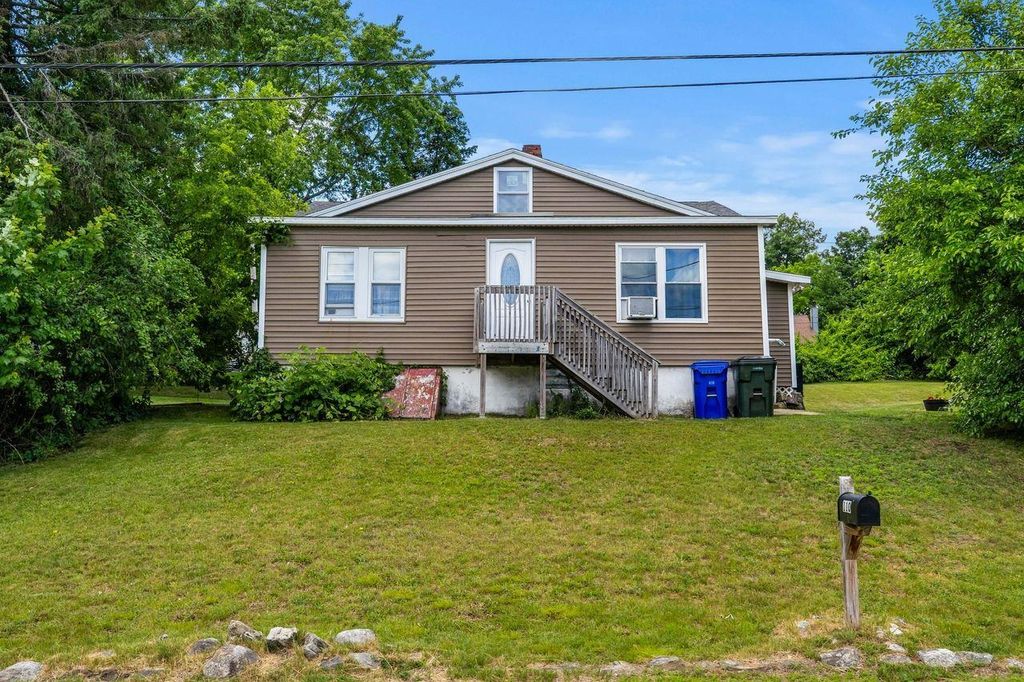 Photo of 110 Robinson Street, Manchester, NH 03104 (MLS # 5095091)
