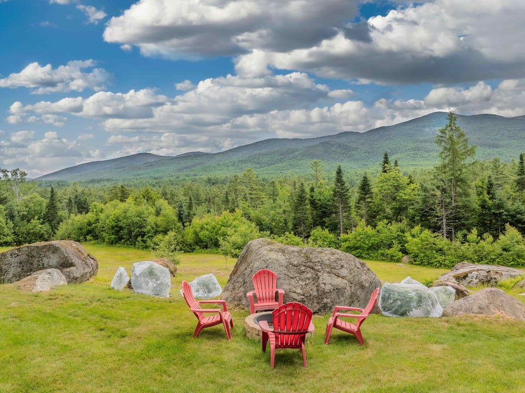 Photo of 701 Easton Valley Road, Easton, NH 03580 (MLS # 5097132)