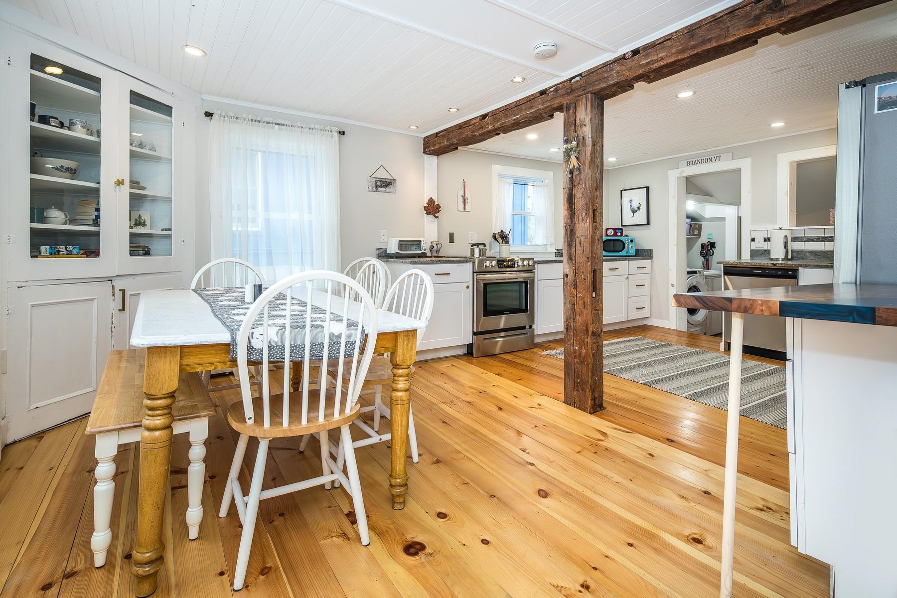 19 River Street - Photo 3