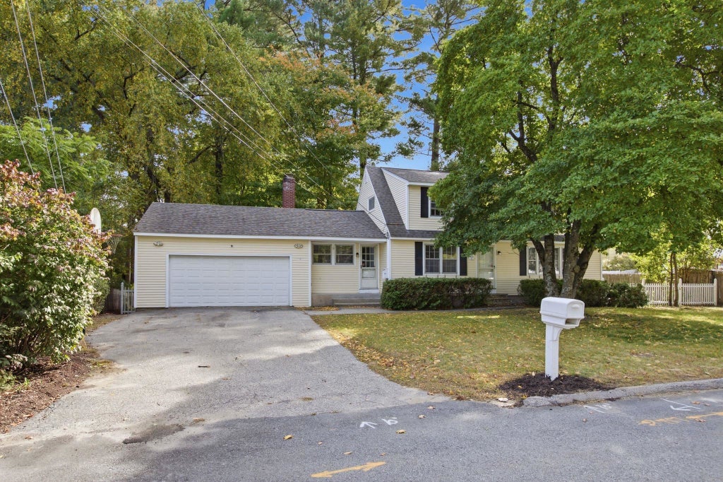 Photo of 3 Alice Drive, Nashua, NH 03063 (MLS # 5114533)
