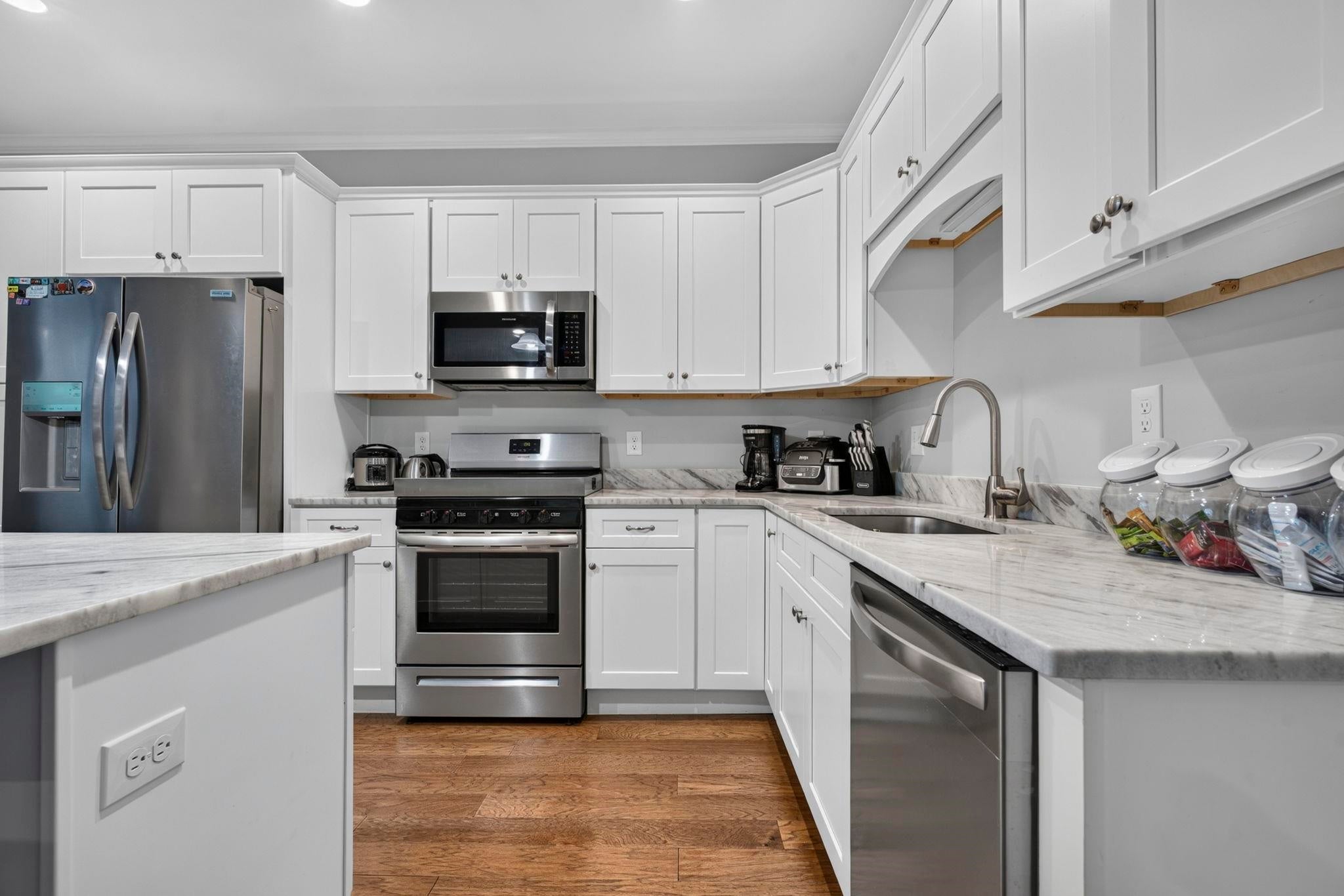 2 Cleveland Avenue 1