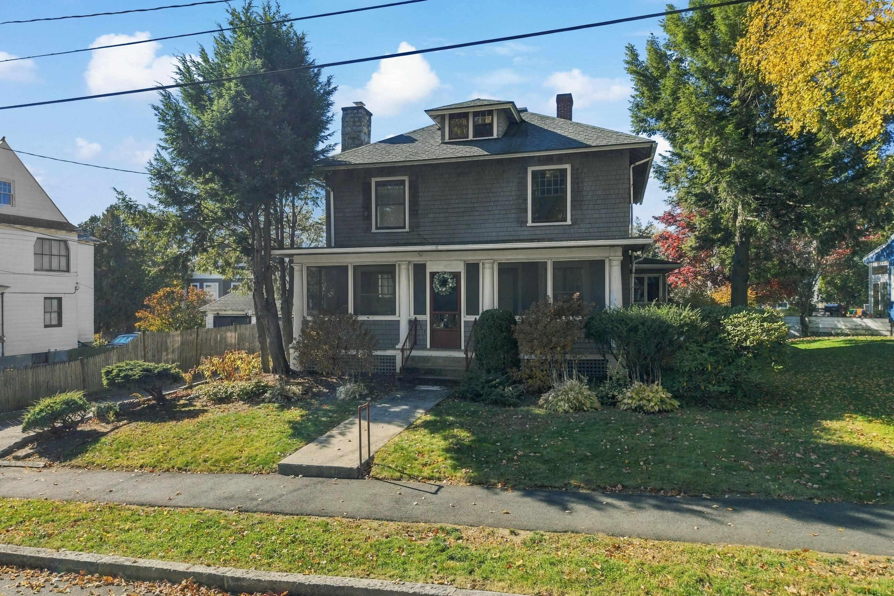 364 Ray Street