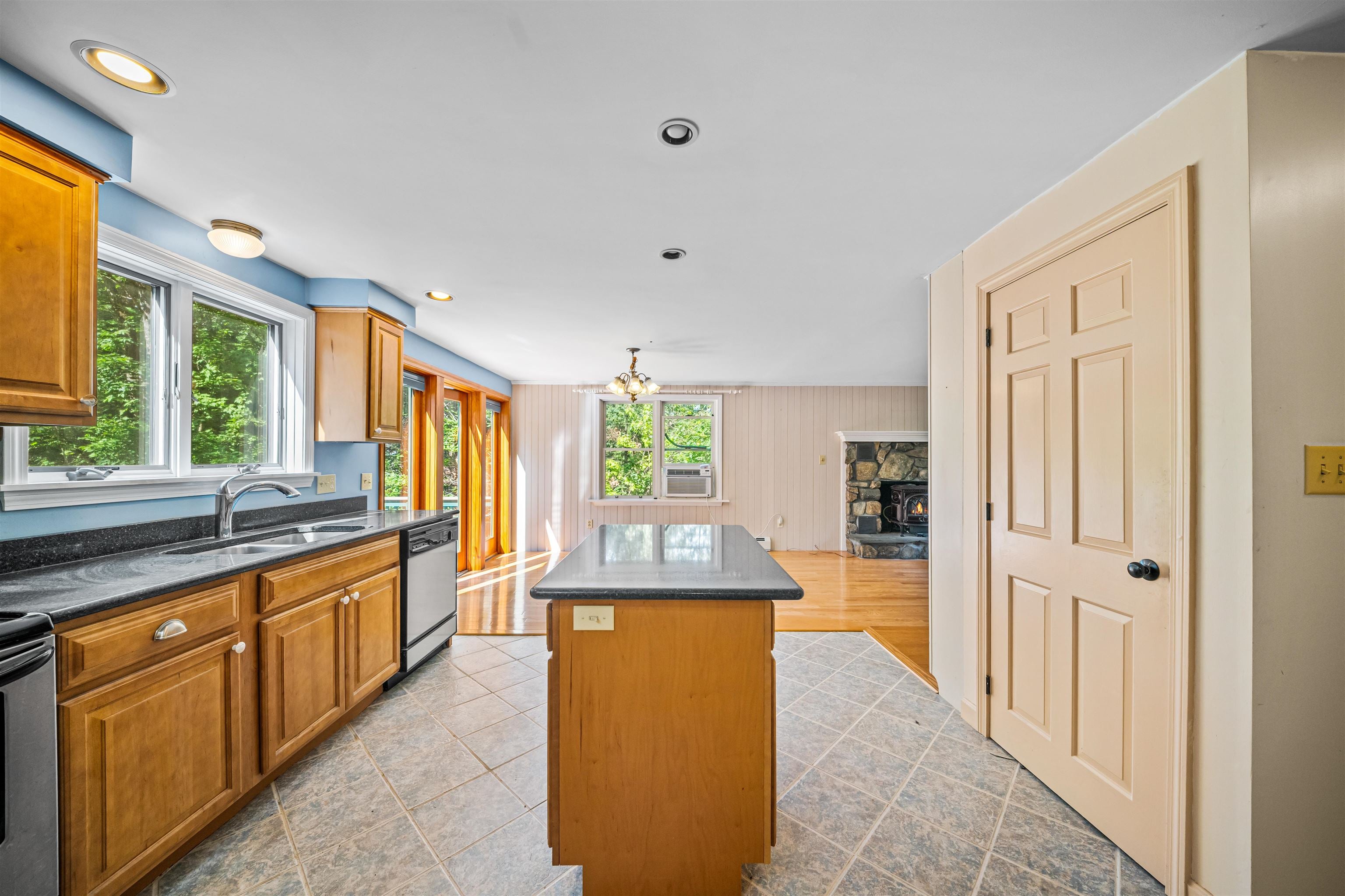 18 Garrison Lane