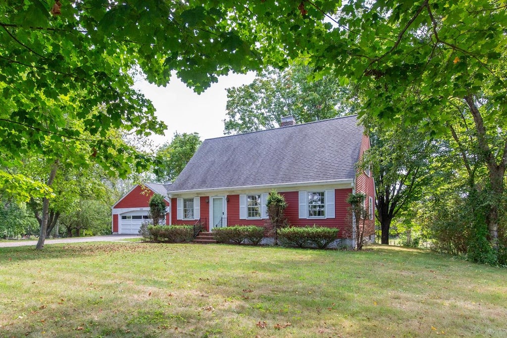 Photo of 1630 Greenland Road, Portsmouth, NH 03801 (MLS # 5106938)