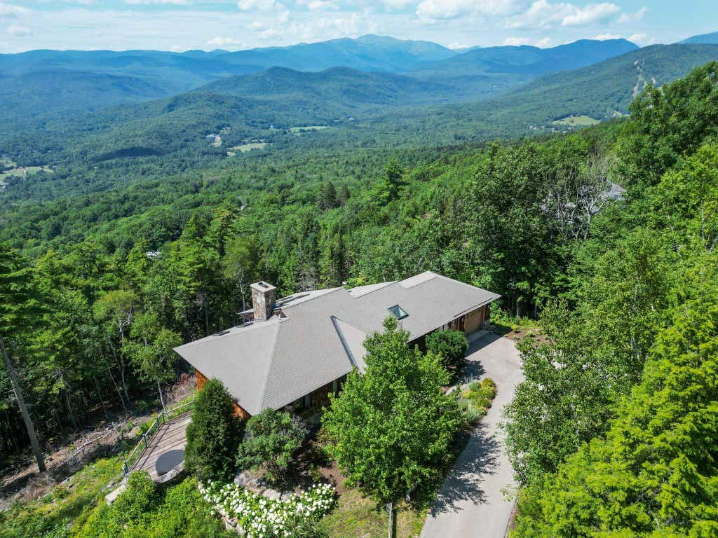 Photo of 87 Presidential Road, Jackson, NH 03846 (MLS # 5105014)