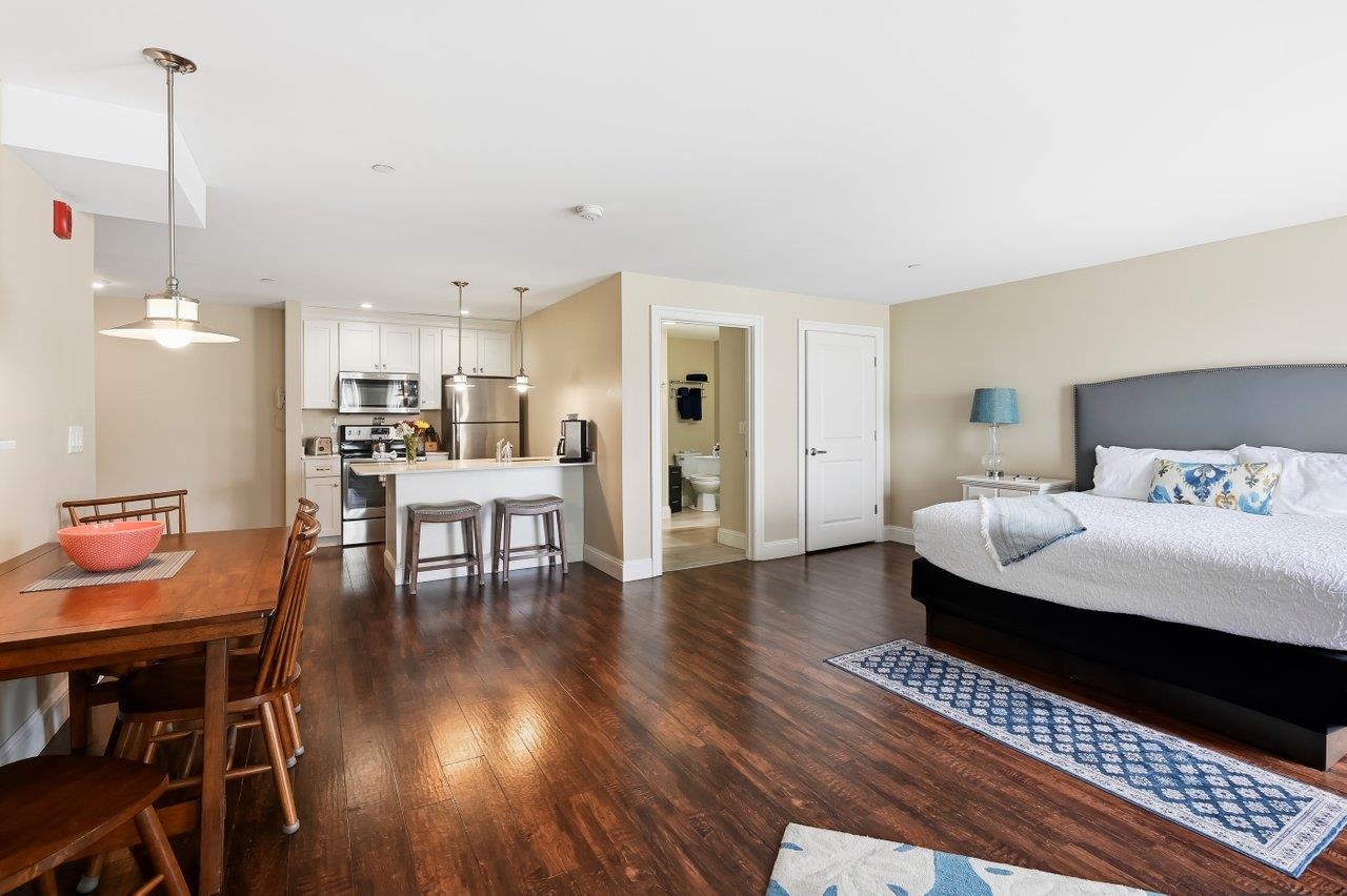 1 Ocean Avenue 307, 2