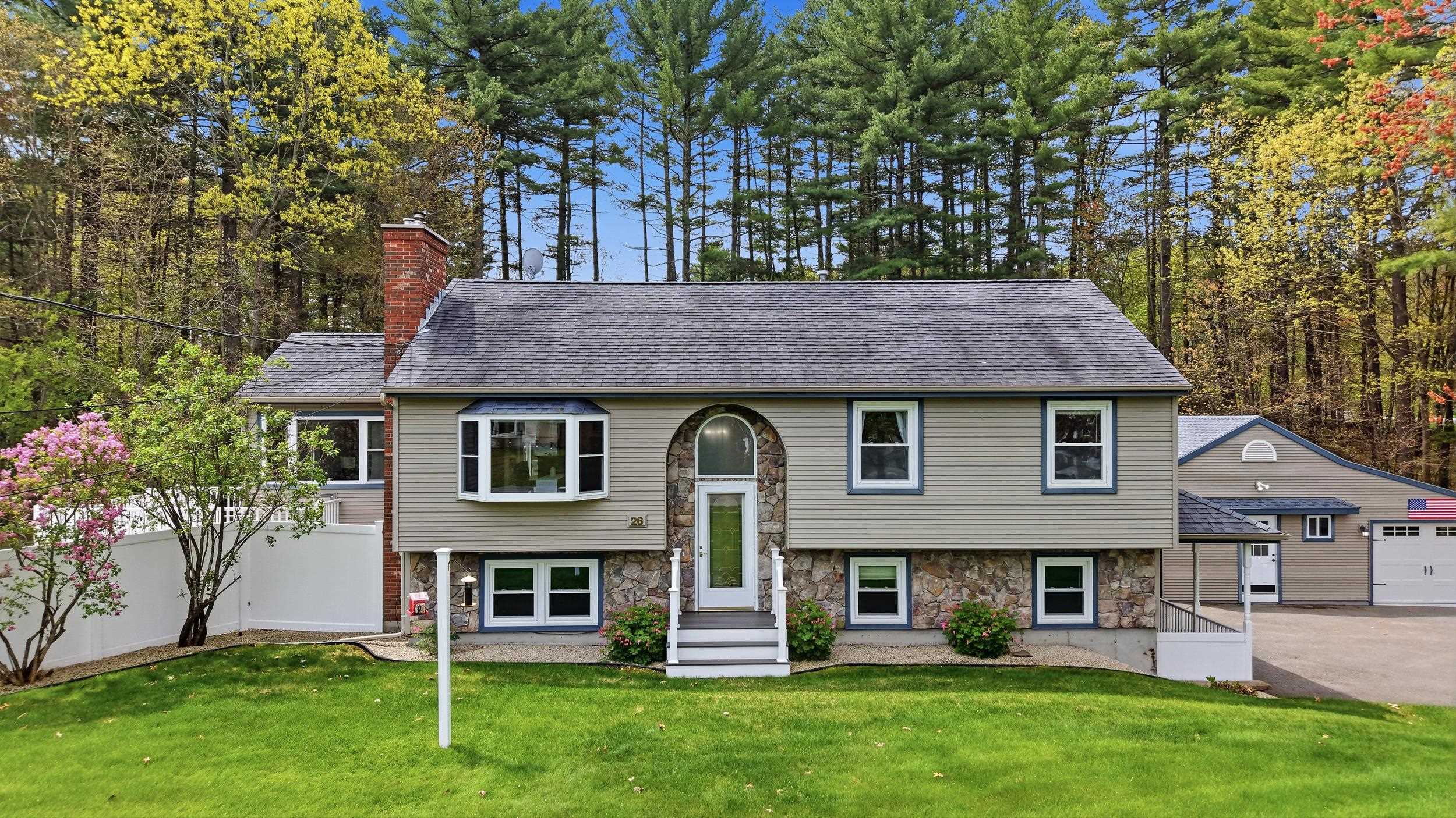 26 Mayflower Drive