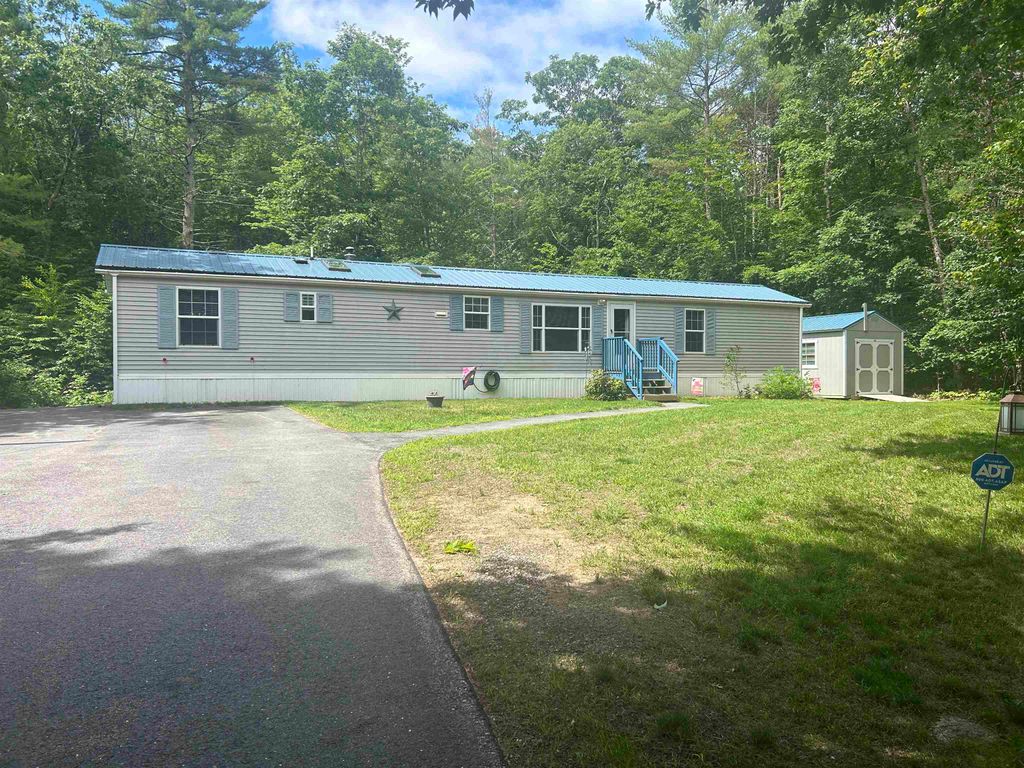 Photo of 1184 NH Route 11, Farmington, NH 03835 (MLS # 5095932)