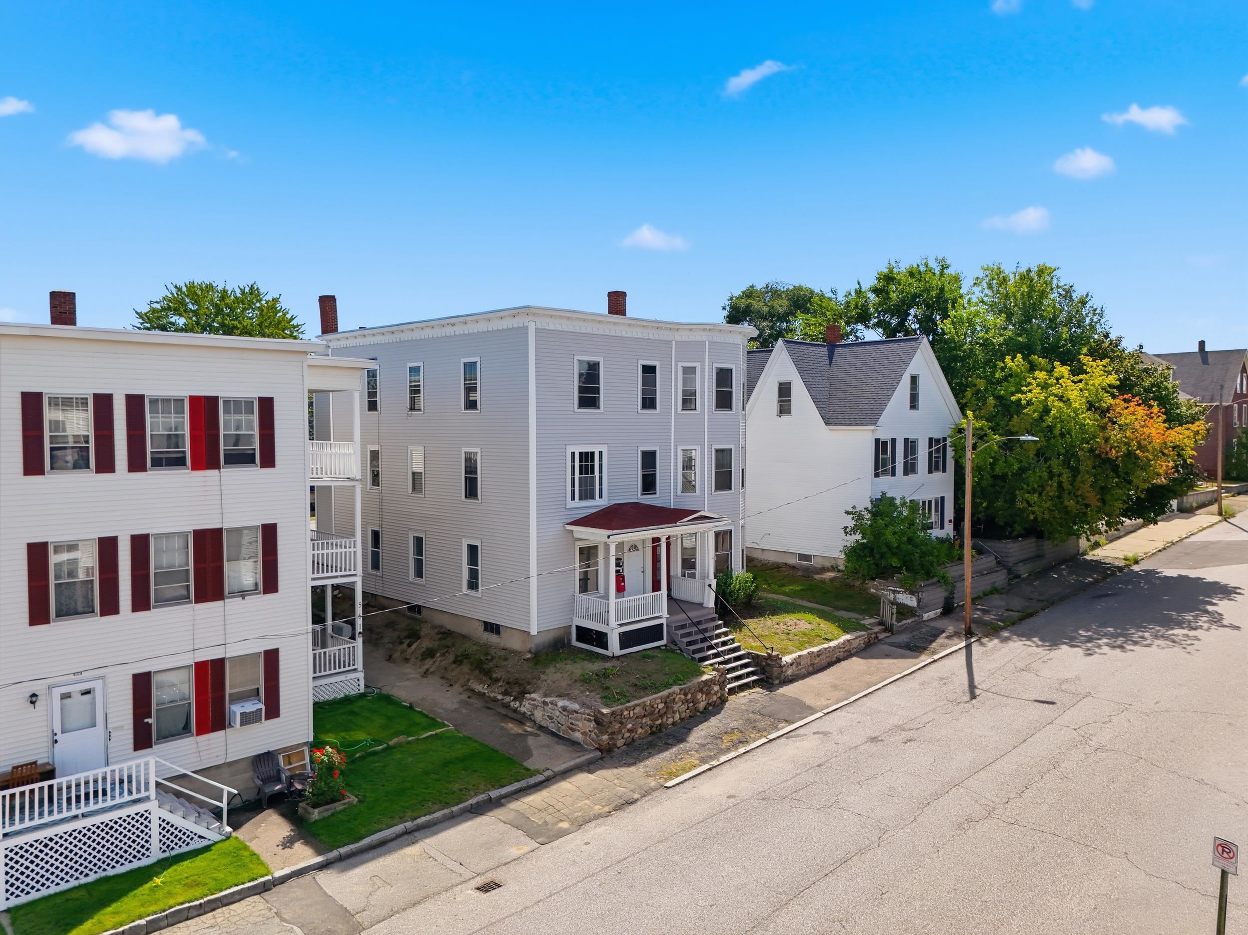 551 Montgomery Street