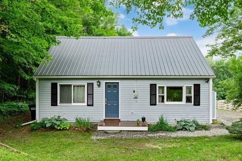 Photo of 2083 Bartlett Hill Road, Cambridge, VT 05464 (MLS # 5101724)