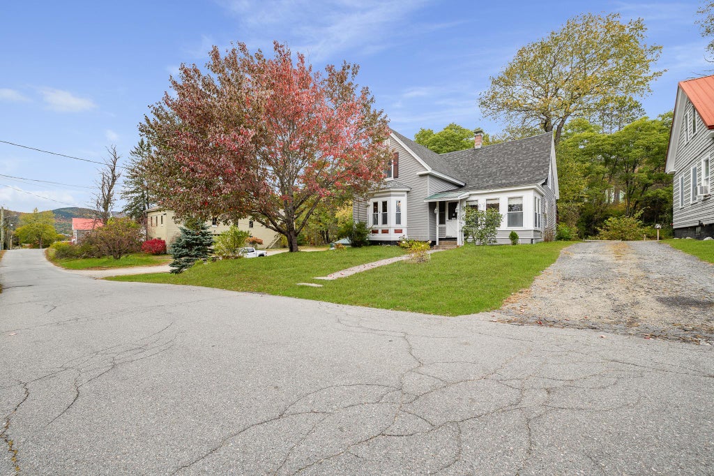 Photo of 33 Maple Street, Whitefield, NH 03598 (MLS # 5113455)